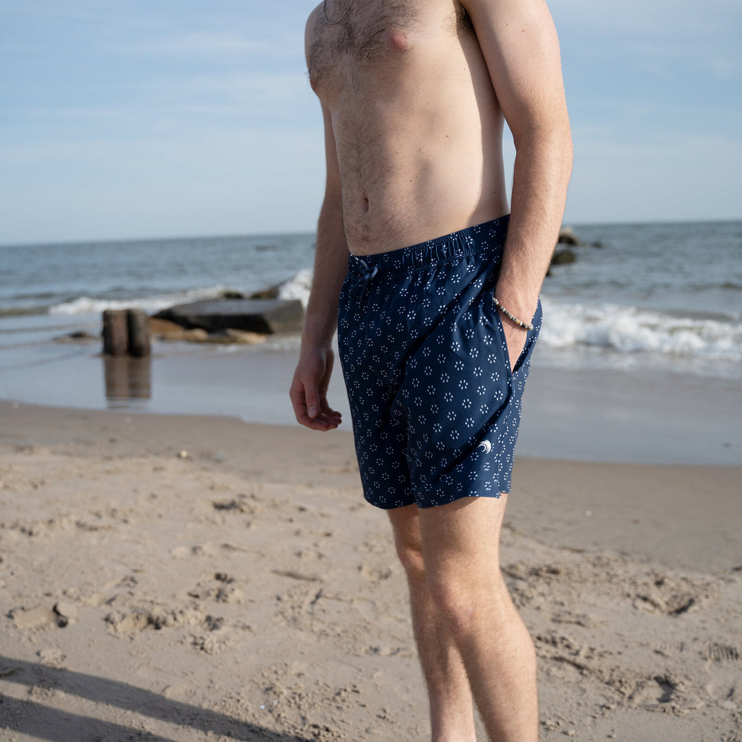 Dreamwave Men's Compression Liner Swim Trunks with Phone Pocket 7 inch Inseam Anti Chafing Navy Medallion