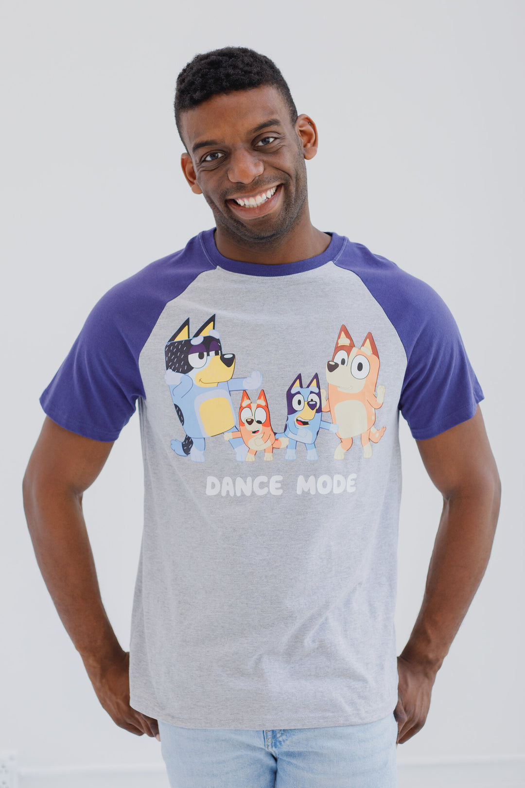 Bluey Men's Short Sleeve Raglan Graphic T-Shirt Heather Grey Navy